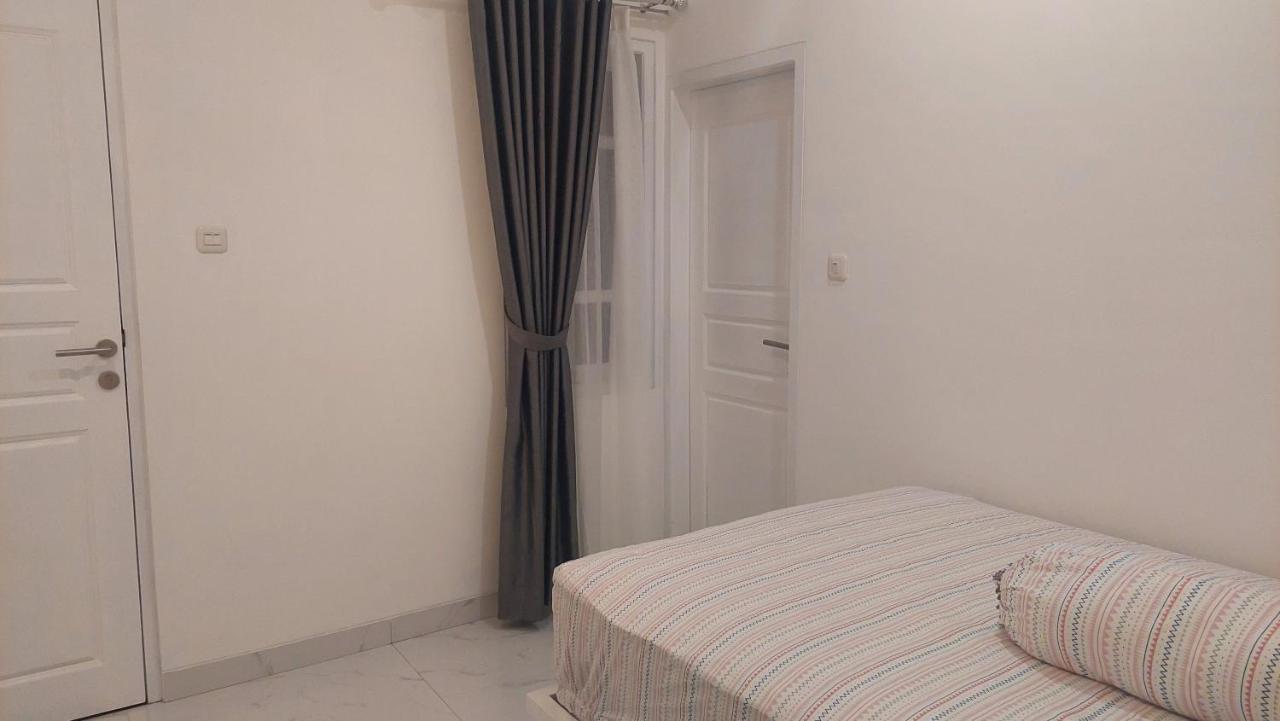 Hotel Wisma Mangurna Dolok Sanggul ภายนอก รูปภาพ